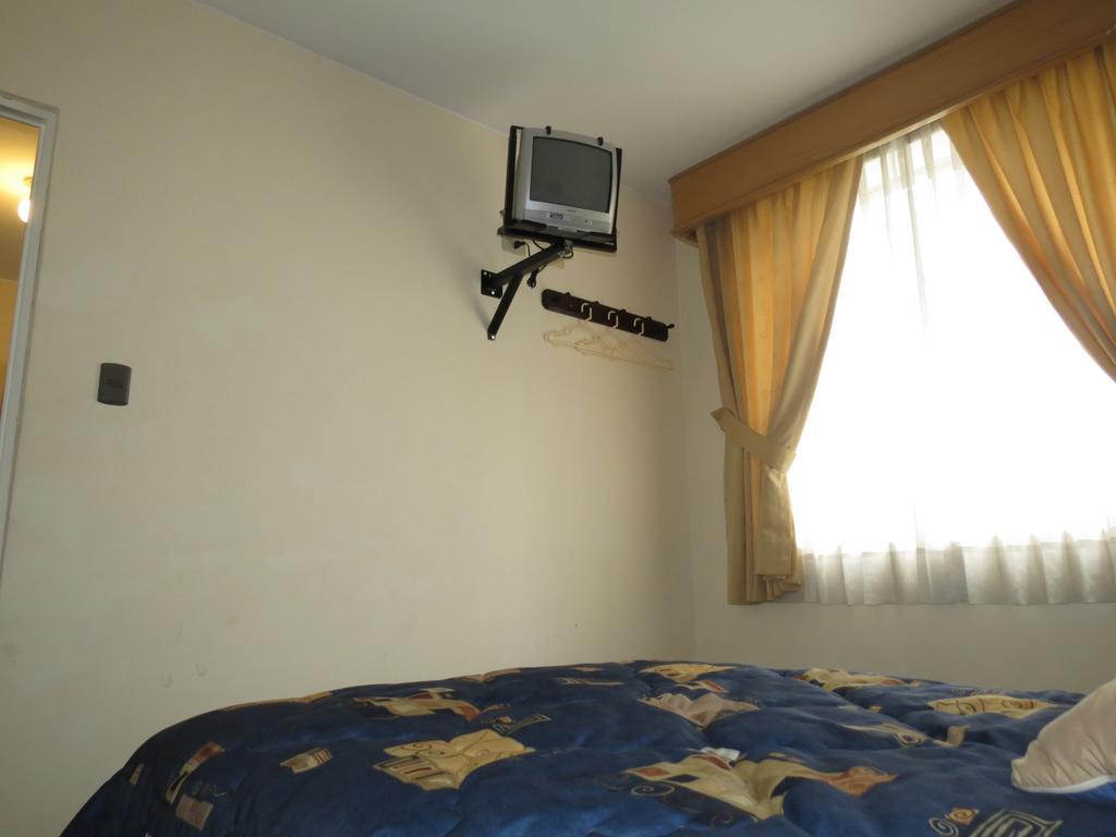 Hotel Plaza Mayor Ліма Номер фото